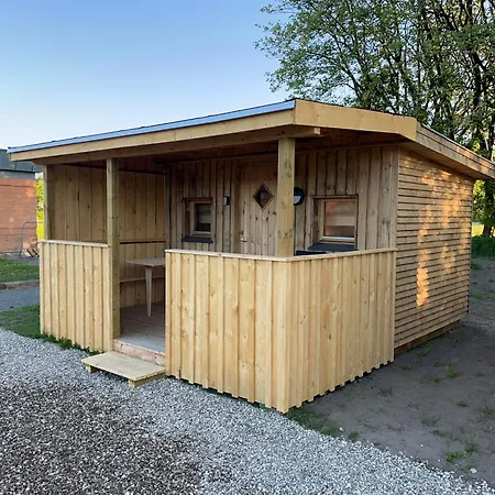 Haervejshallen 1 Campsite Baekke